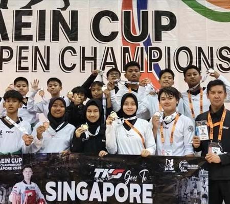 Tim Taekwondo Indonesia Borong 13 Medali di Singapura, 4 Atlet Cetak Prestasi Gemilang